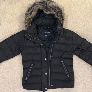 Marmot Black Puffer Jacket with Faux Fur Girls Small 8 years old
